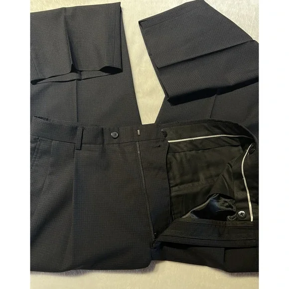 Burberry London Mens 40R 34x29 Gray Micro Check Plaid Designer Suit 3/2 Roll - Picture 8 of 16